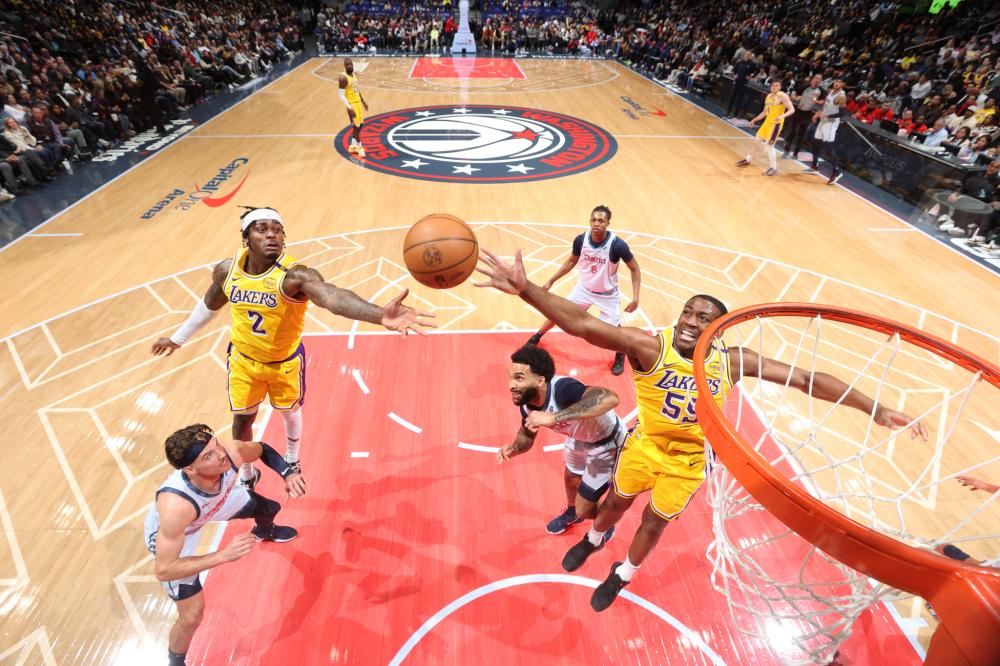 他候选人在 他候选人在