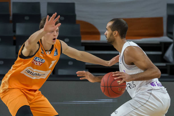 开场仅10 开场仅10