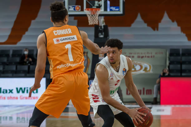 锡红牛的比 锡红牛的比