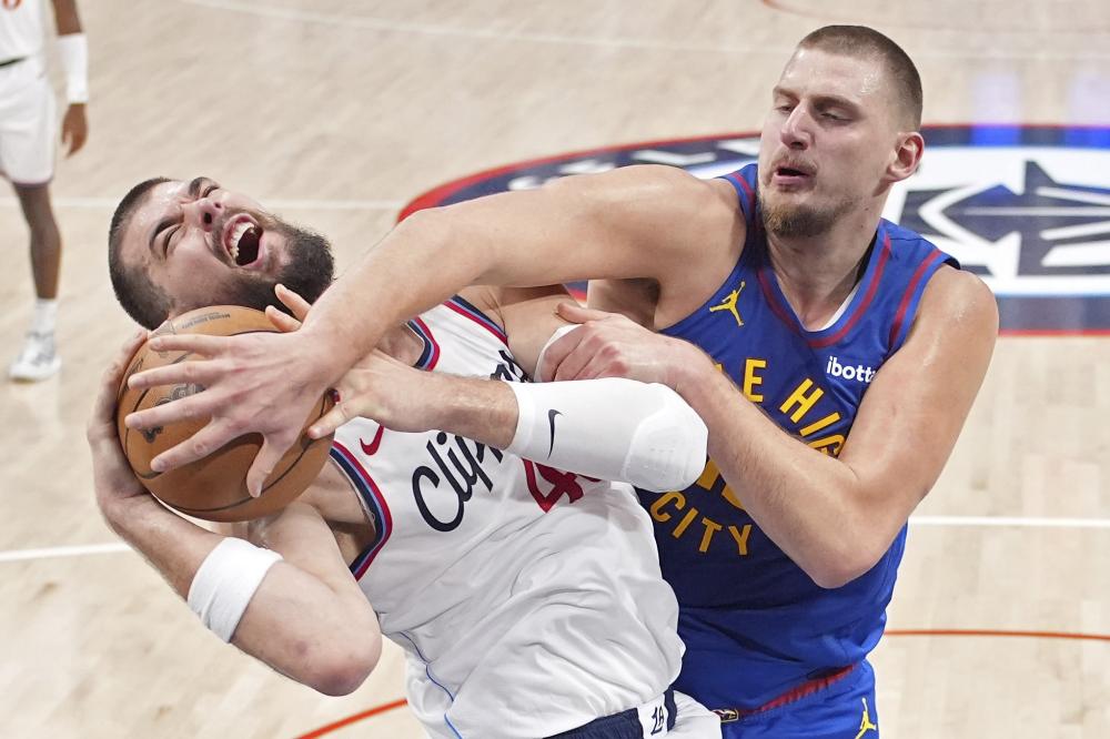 不仅比拼个 不仅比拼个