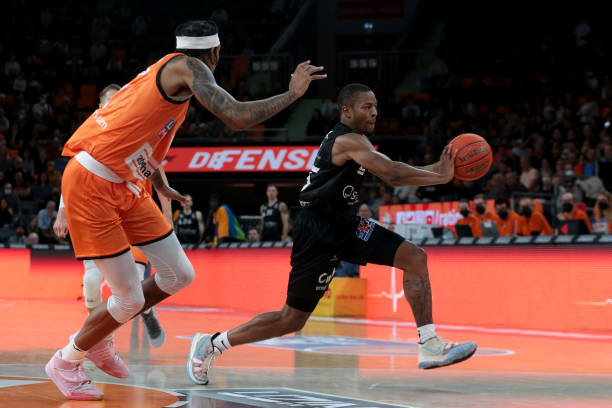 洛夫顿的行 洛夫顿的行