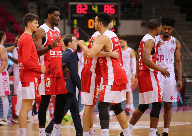 多样化的进 多样化的进