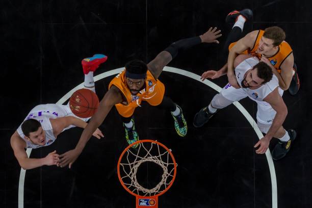 优异表现常 优异表现常